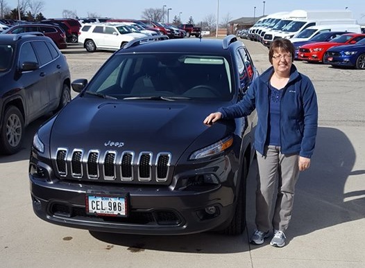  Edgewood Iowa Jeep Dealership